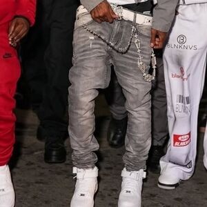 Trendy Distressed Skinny Jeans